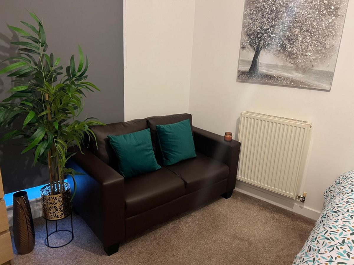 Poplar Guest House Лондон Экстерьер фото