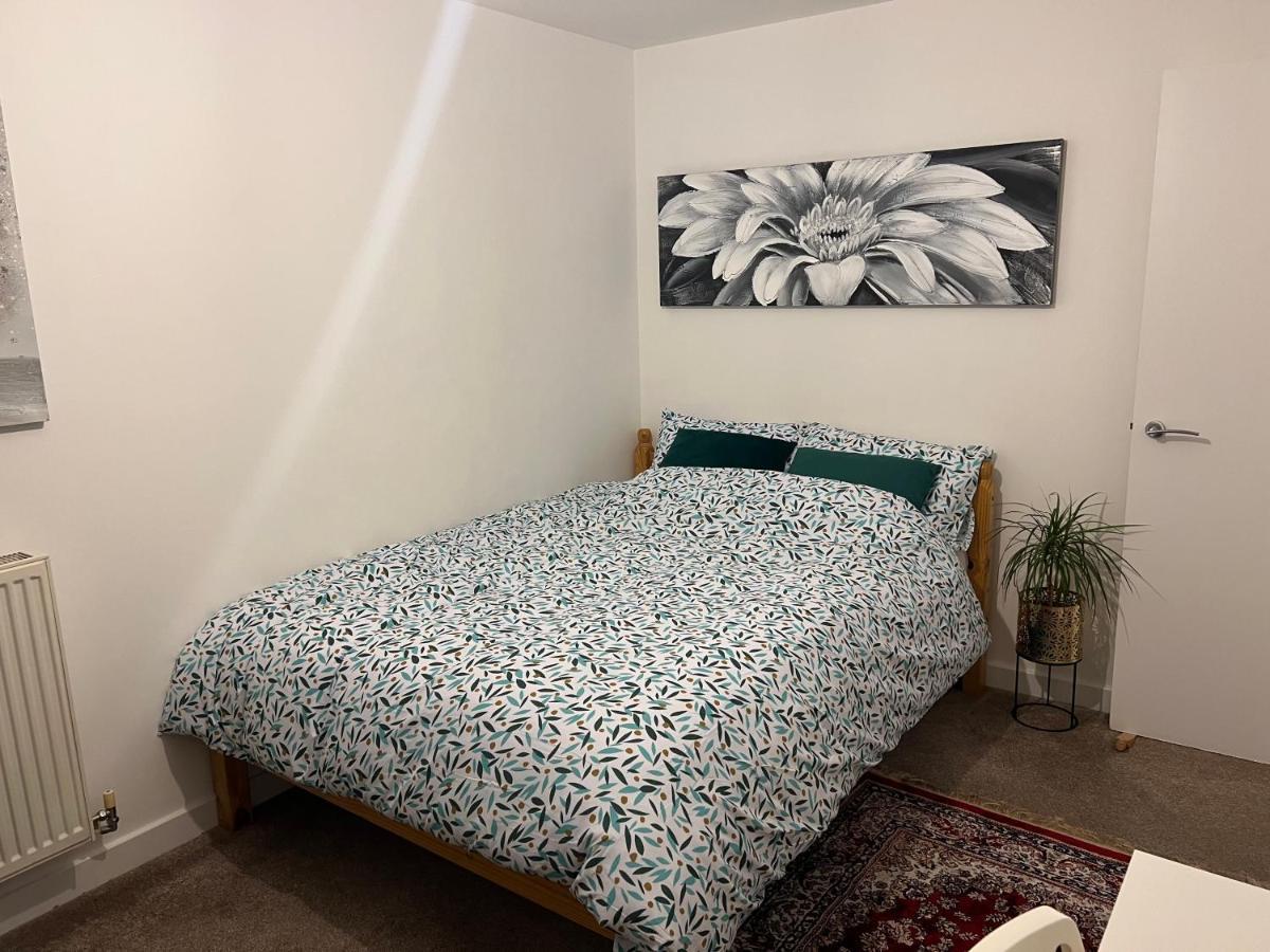 Poplar Guest House Лондон Экстерьер фото